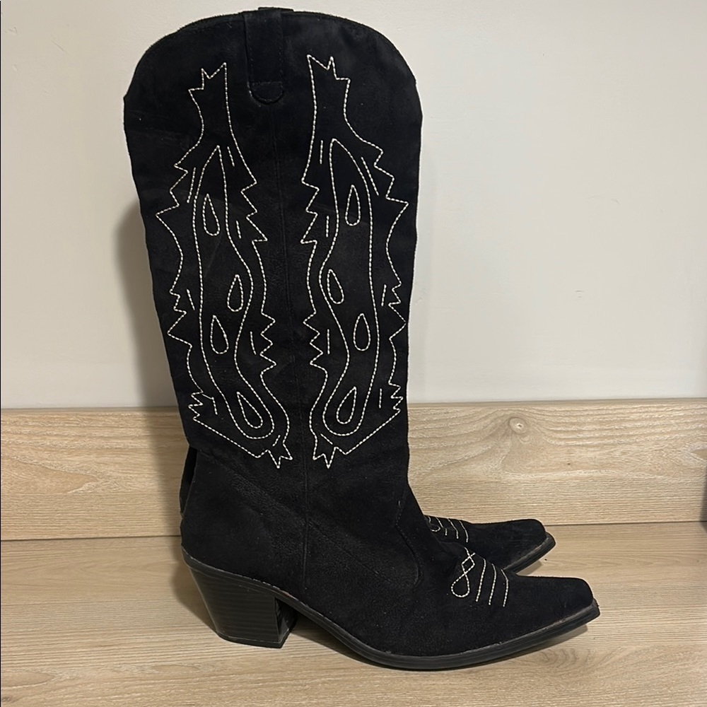 Splash Black Western Embroidered Women's Boots size 9